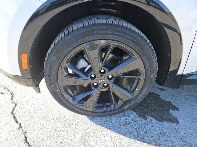 New 2025 Buick Envision Sport Touring image 10