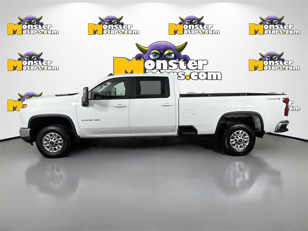 Used 2024 Chevrolet Silverado 2500 LT image 8