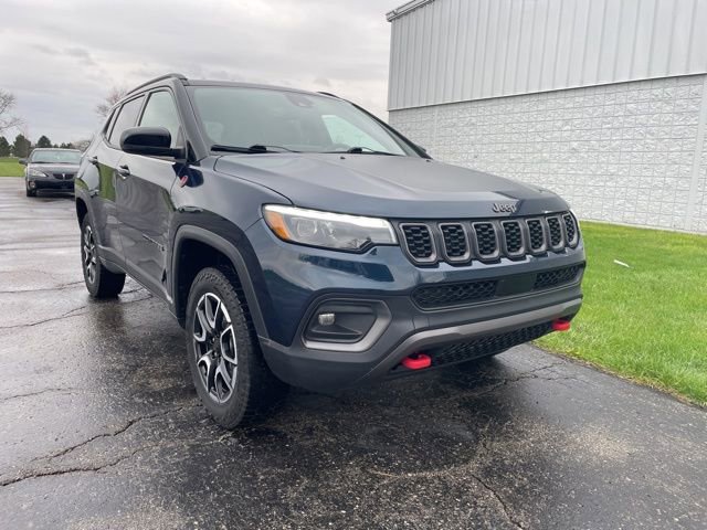 Used 2024 Jeep Compass Trailhawk w/ Trailhawk Elite Group