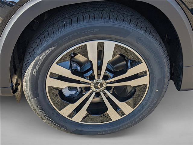 Certified 2025 Mercedes-Benz GLB 250 image 9