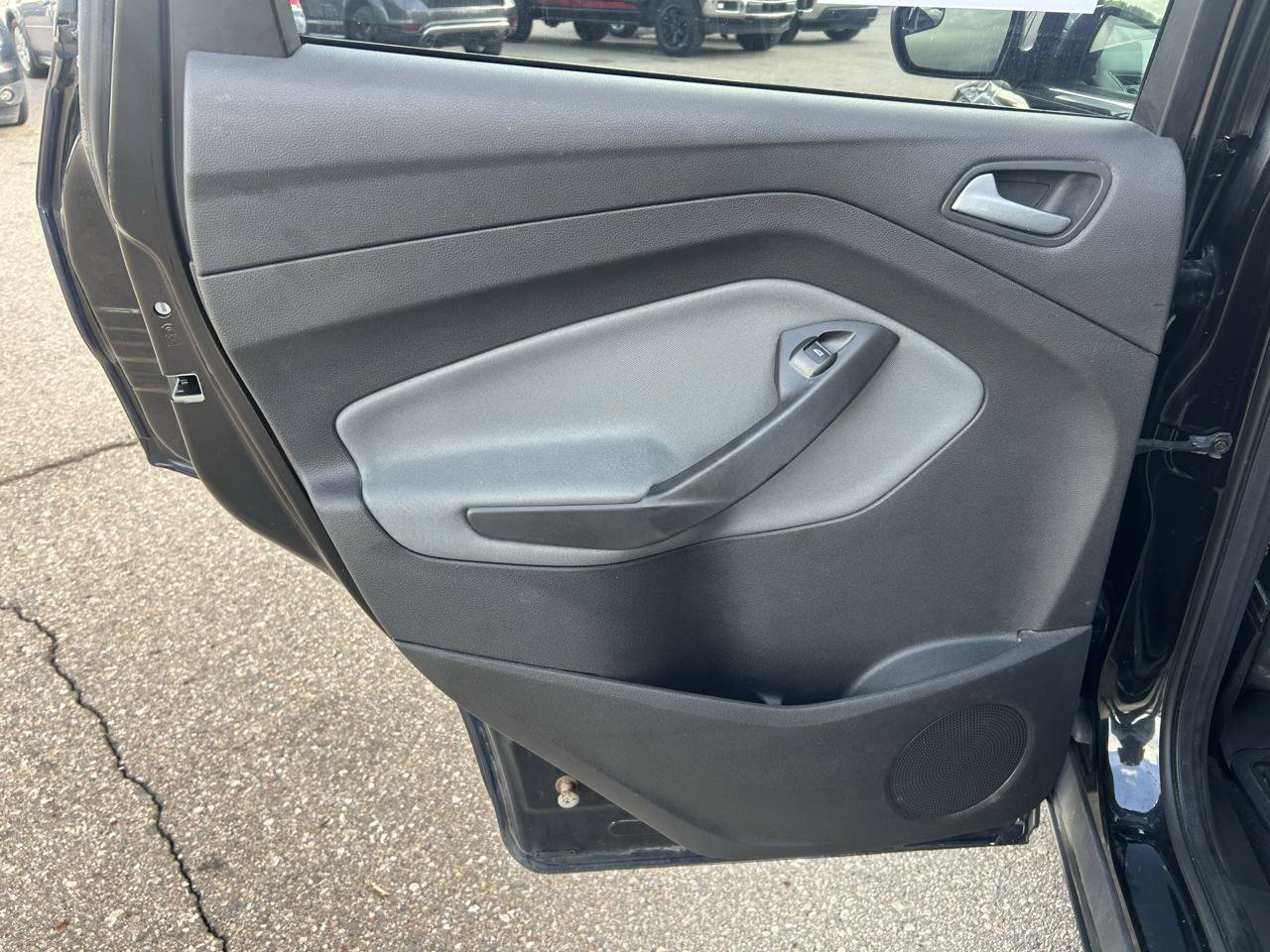 Used 2013 Ford Escape SE FWD image 13
