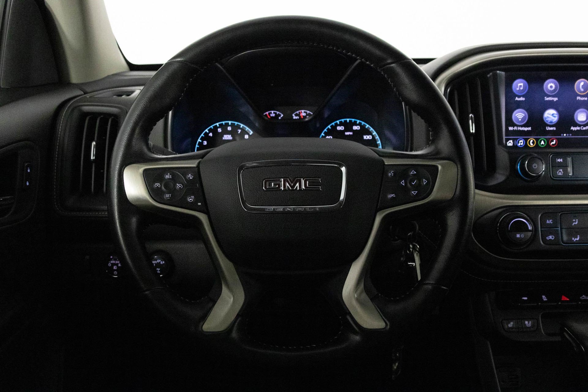 Certified 2022 GMC Canyon Denali image 27