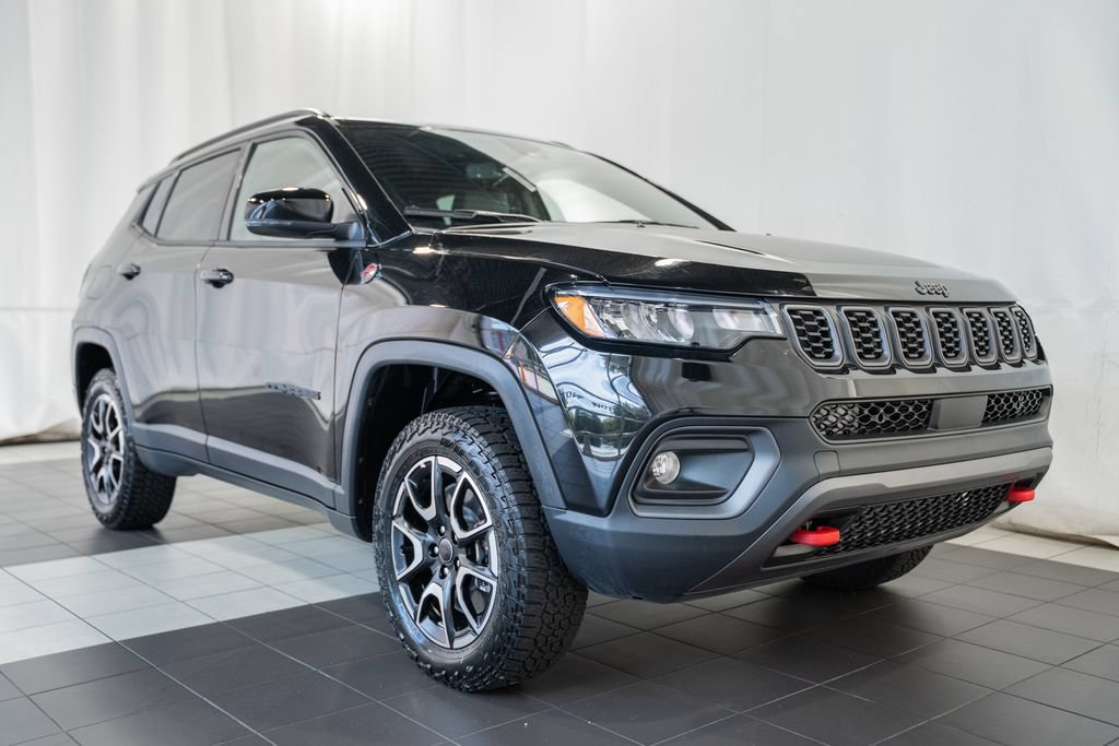 Certified 2025 Jeep Compass Trailhawk