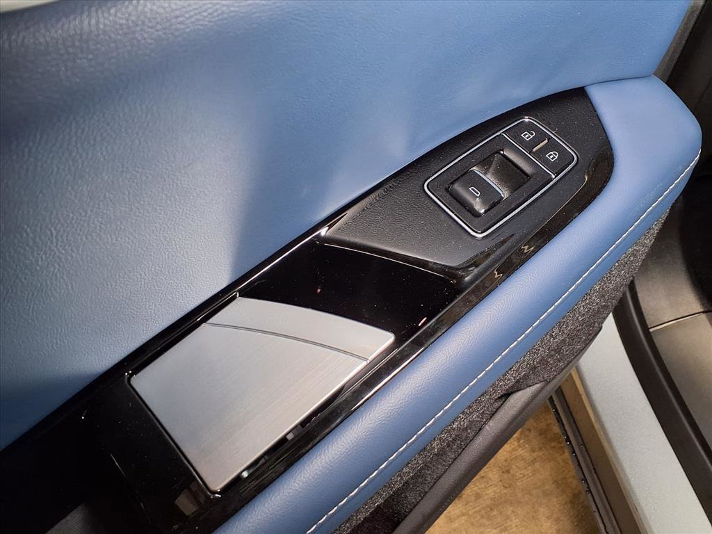 Used 2026 Cadillac Optiq Sport 2 image 13