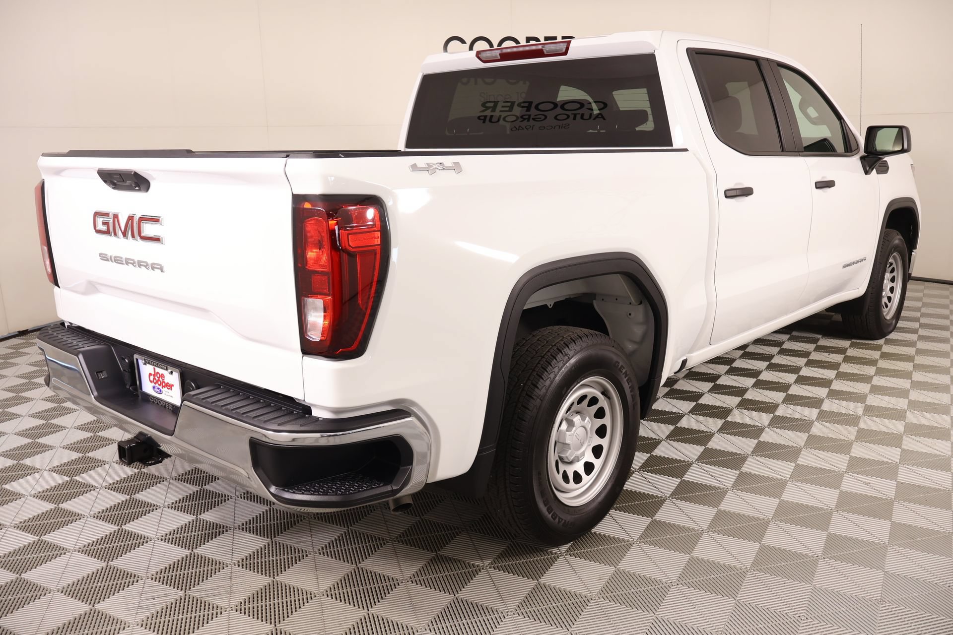 Used 2026 GMC Sierra 1500 Pro w/ Pro Value Package AWD/4WD image 19