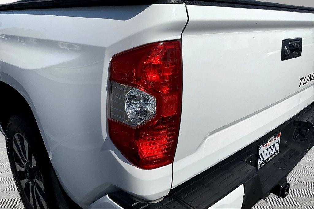 Used 2018 Toyota Tundra SR5 w/ SR5 Upgrade Package RWD image 24