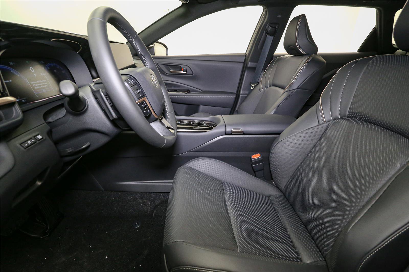 New 2025 Toyota Crown Signia image 23