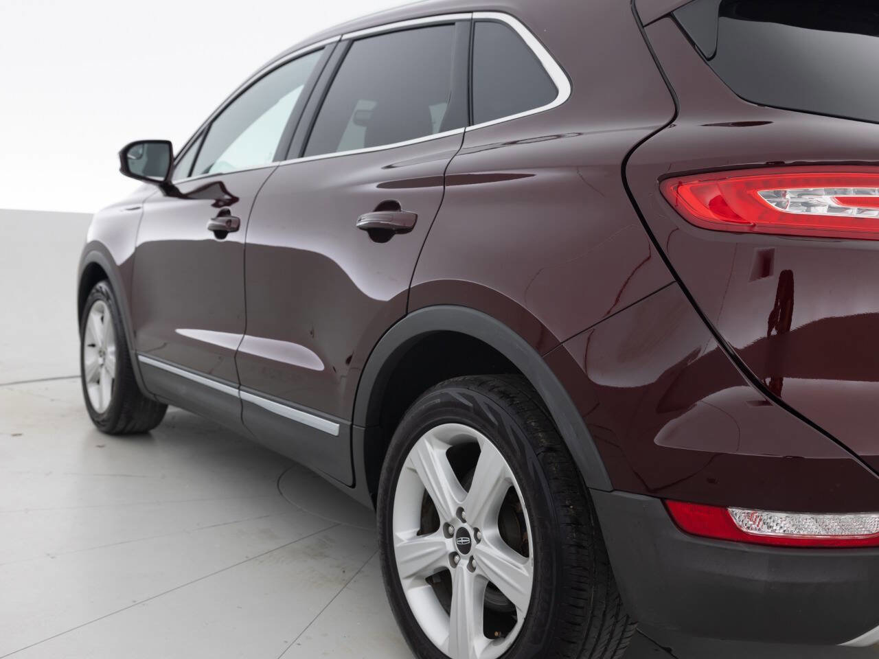 Used 2018 Lincoln MKC Premiere AWD/4WD image 13