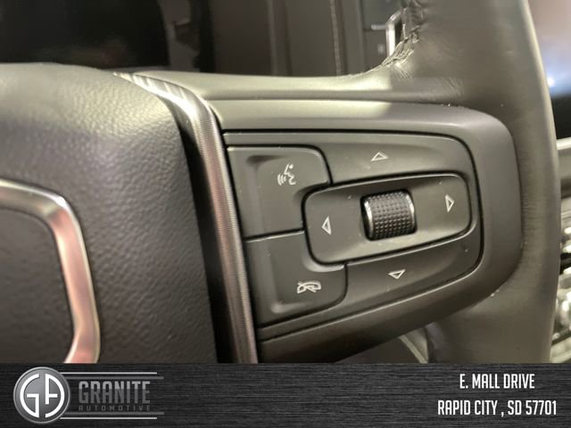 Used 2023 GMC Yukon Denali Ultimate image 35