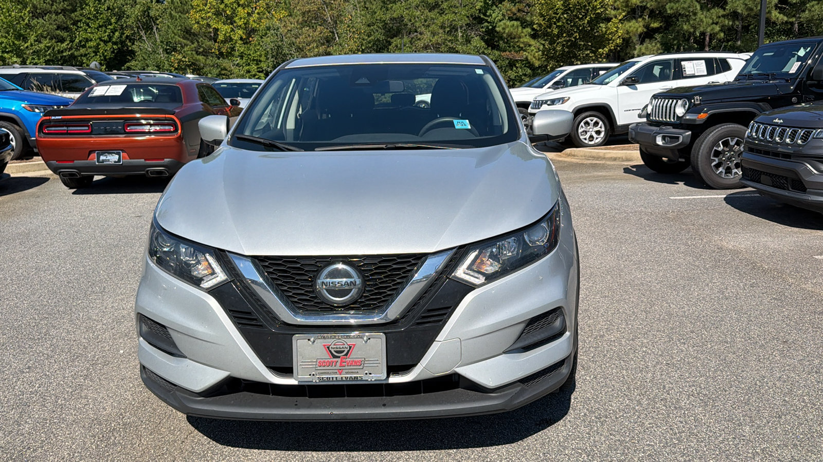 Used 2022 Nissan Rogue Sport S FWD image 3