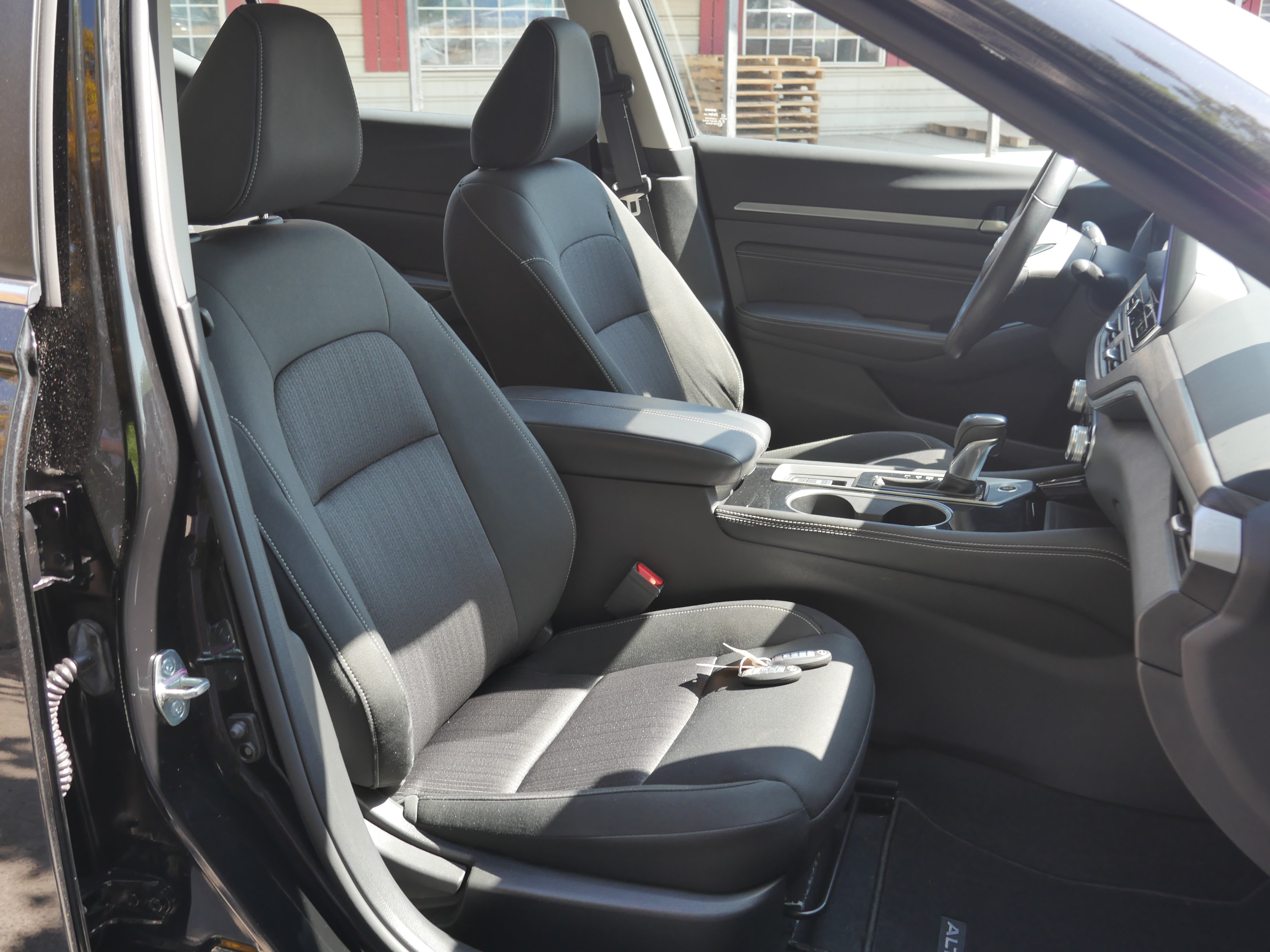 Certified 2023 Nissan Altima 2.5 SV w/ SV Premium Package AWD/4WD image 25