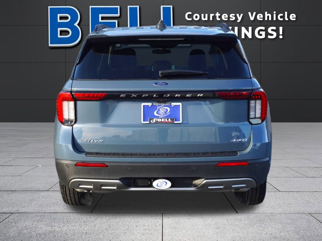 New 2026 Ford Explorer Active w/ Active Comfort Package image 3