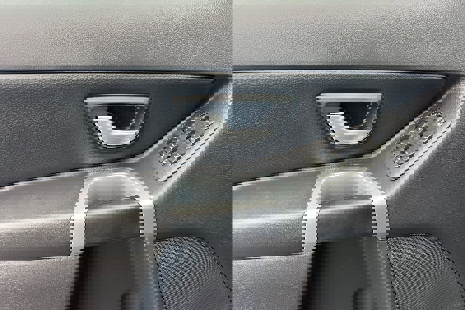 Used 2012 Volvo XC90 3.2 image 12