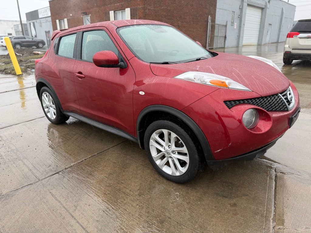 Used 2013 Nissan Juke S AWD/4WD image 4