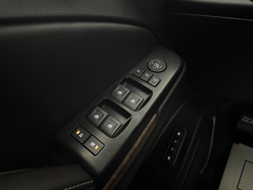 Used 2019 GMC Yukon Denali w/ Denali Ultimate Package image 44