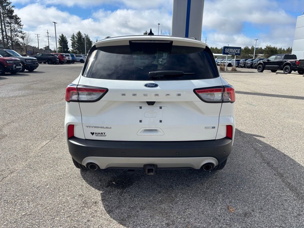 Used 2020 Ford Escape Titanium AWD/4WD image 4