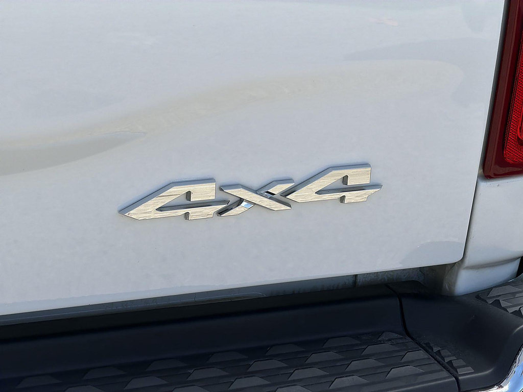 Used 2024 RAM 3500 Big Horn AWD/4WD image 30