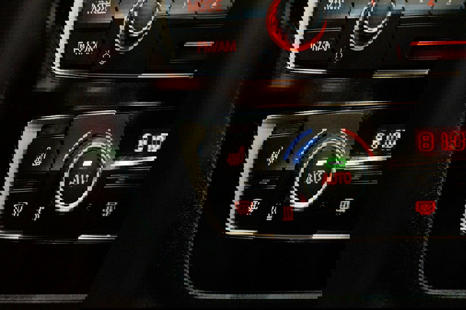 Used 2018 BMW M2 image 45