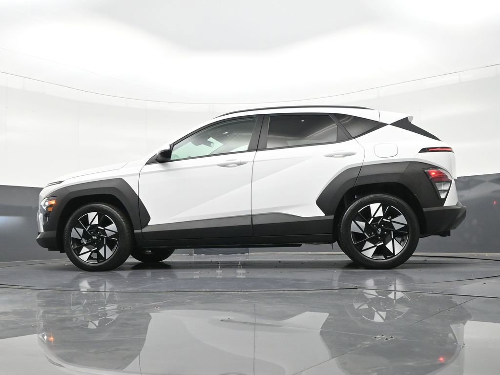 Used 2024 Hyundai Kona SEL w/ Convenience Package FWD image 25