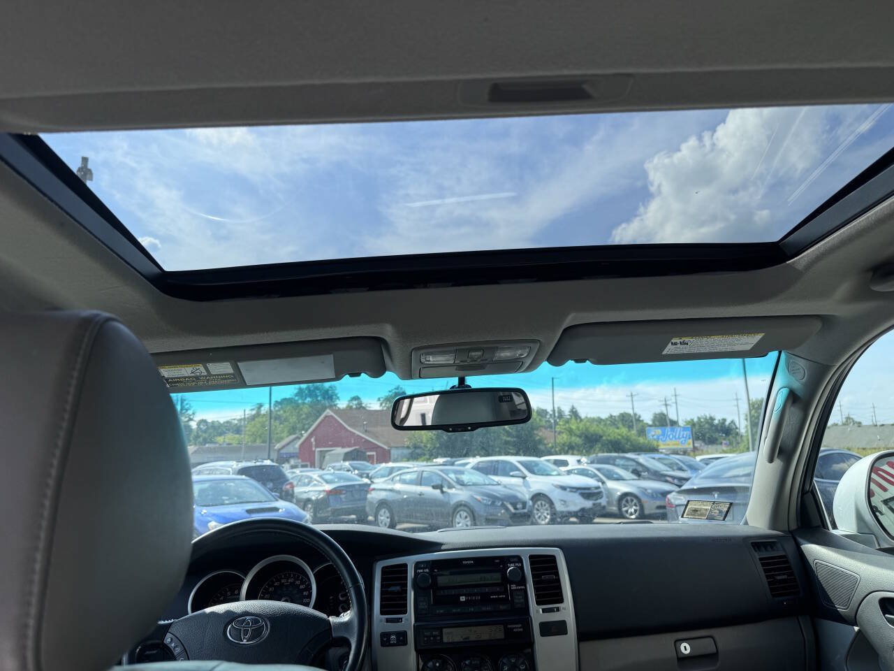 Used 2008 Toyota 4Runner Limited w/ Limited Extra Value Pkg 1 RWD image 26