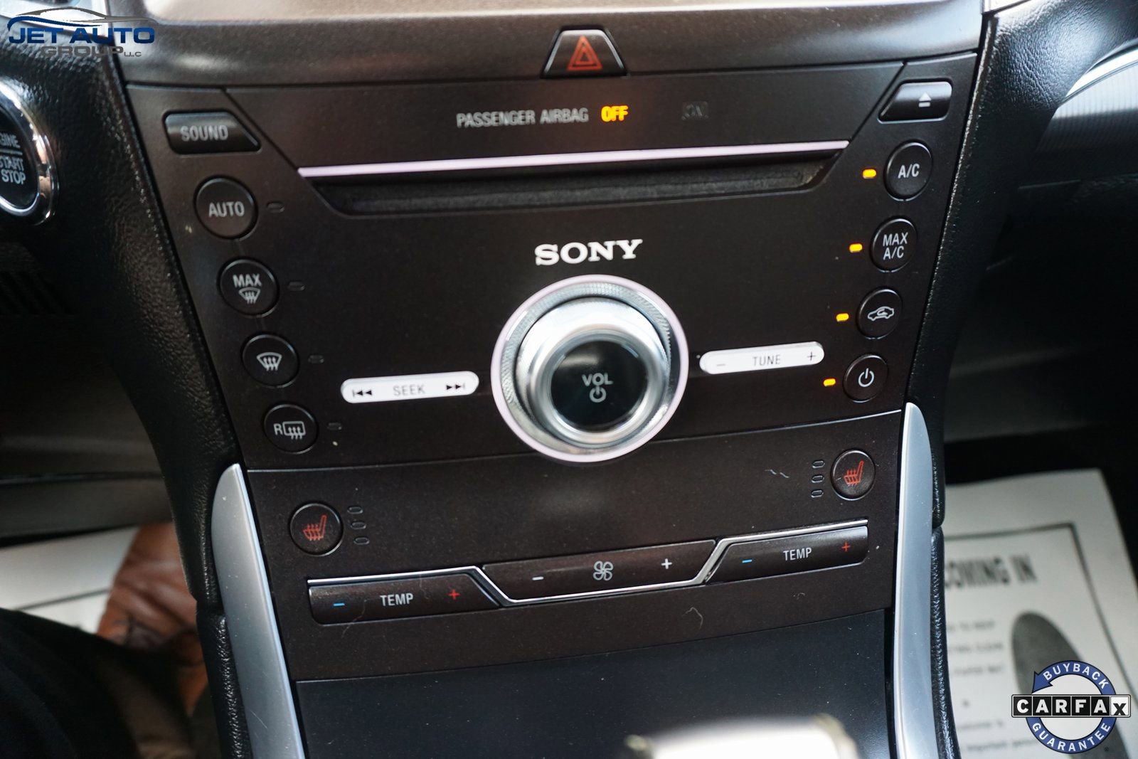 Used 2018 Ford Edge Titanium image 33