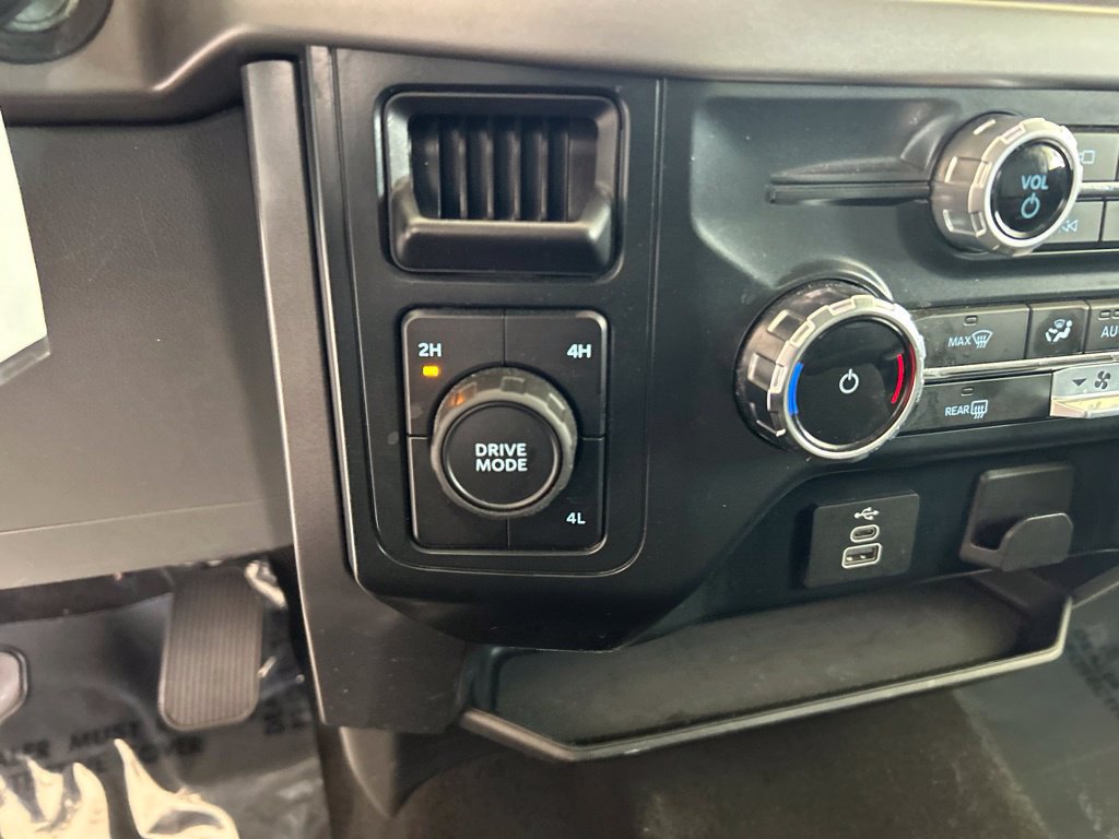 Used 2025 Ford F150 XLT w/ Equipment Group 301A Standard AWD/4WD image 51