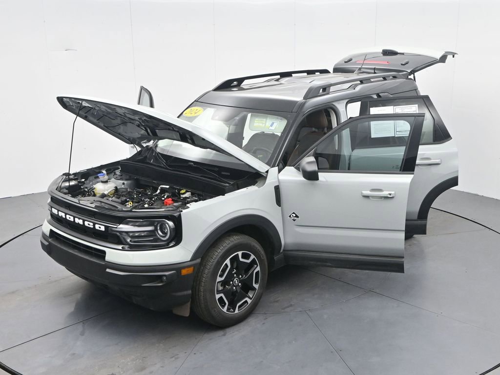 Certified 2024 Ford Bronco Sport Outer Banks AWD/4WD image 42