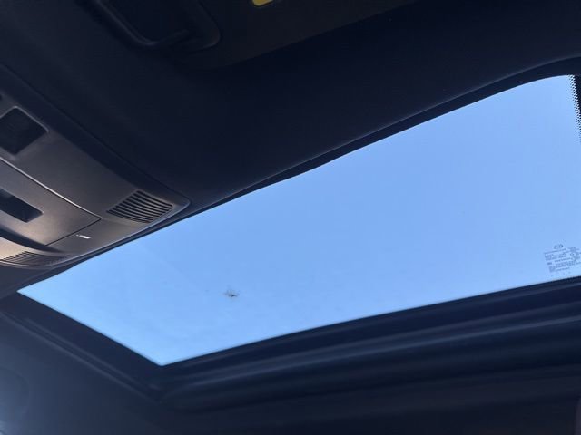 Used 2025 MAZDA CX-5 Signature image 13