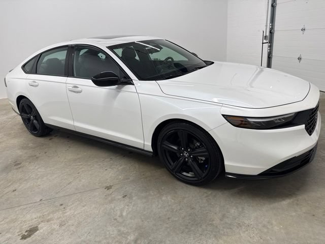 Certified 2023 Honda Accord Sport image 3