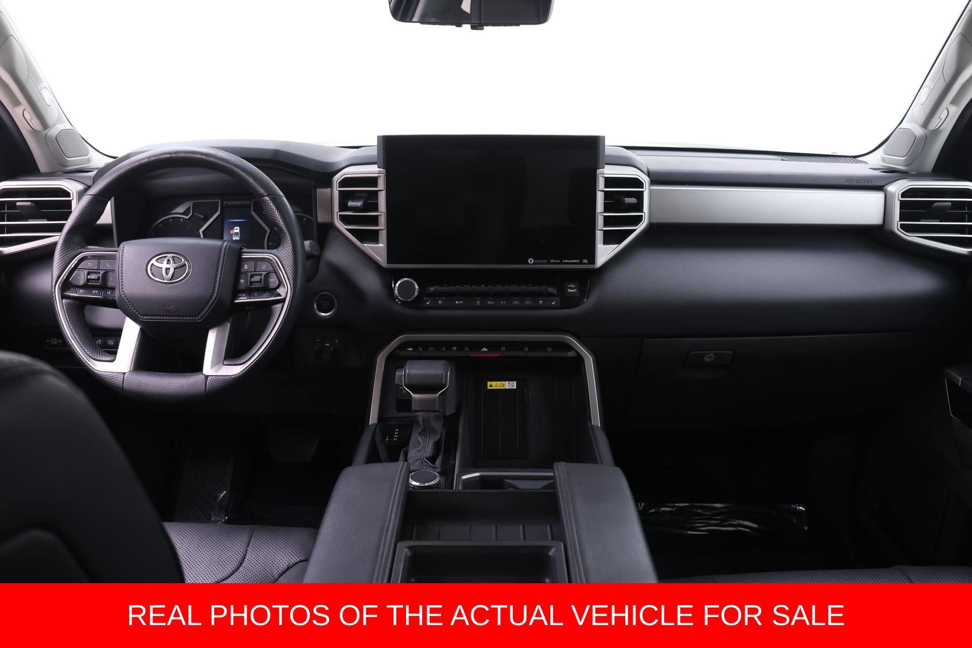 Used 2023 Toyota Tundra Limited AWD/4WD image 5