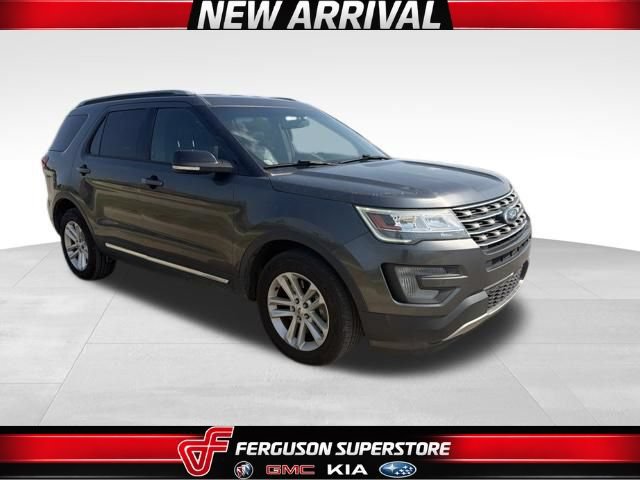 Used 2017 Ford Explorer XLT w/ Equipment Group 202A