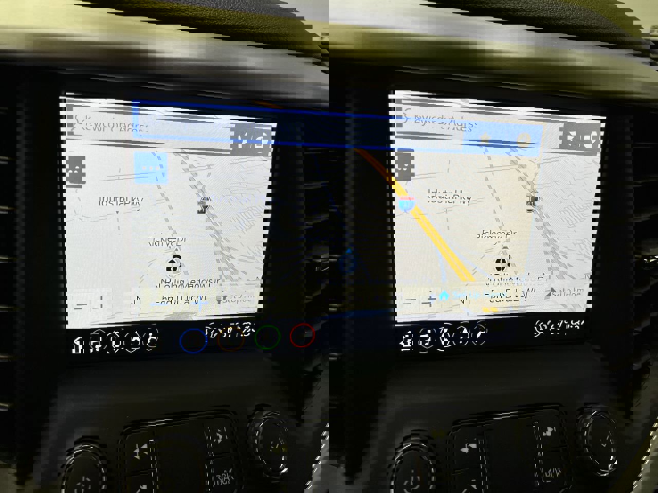 Used 2021 GMC Acadia SLT w/ Preferred Package AWD/4WD image 5