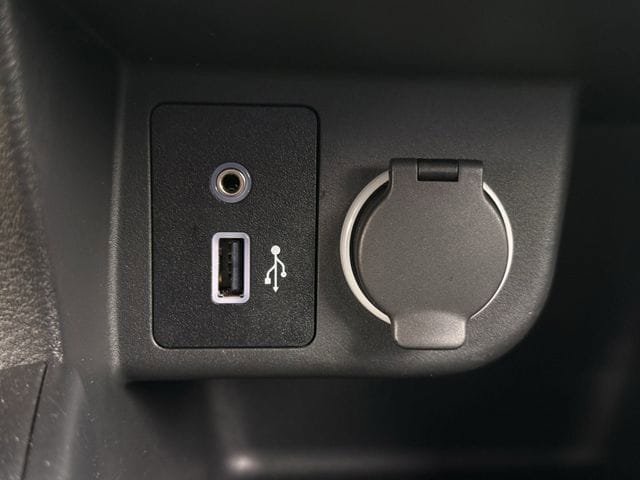 Used 2024 Nissan Kicks S w/ Interior Electronics Package FWD image 21