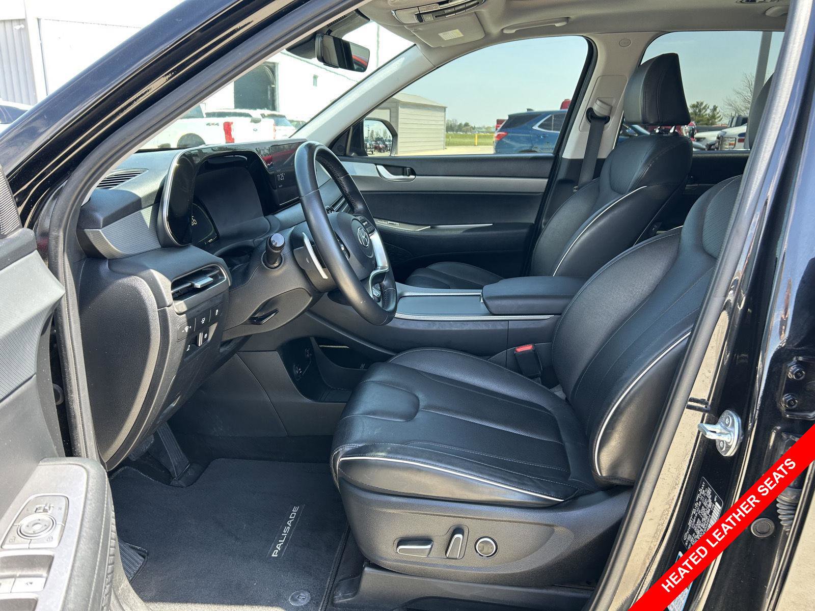 Used 2023 Hyundai Palisade XRT AWD/4WD image 3
