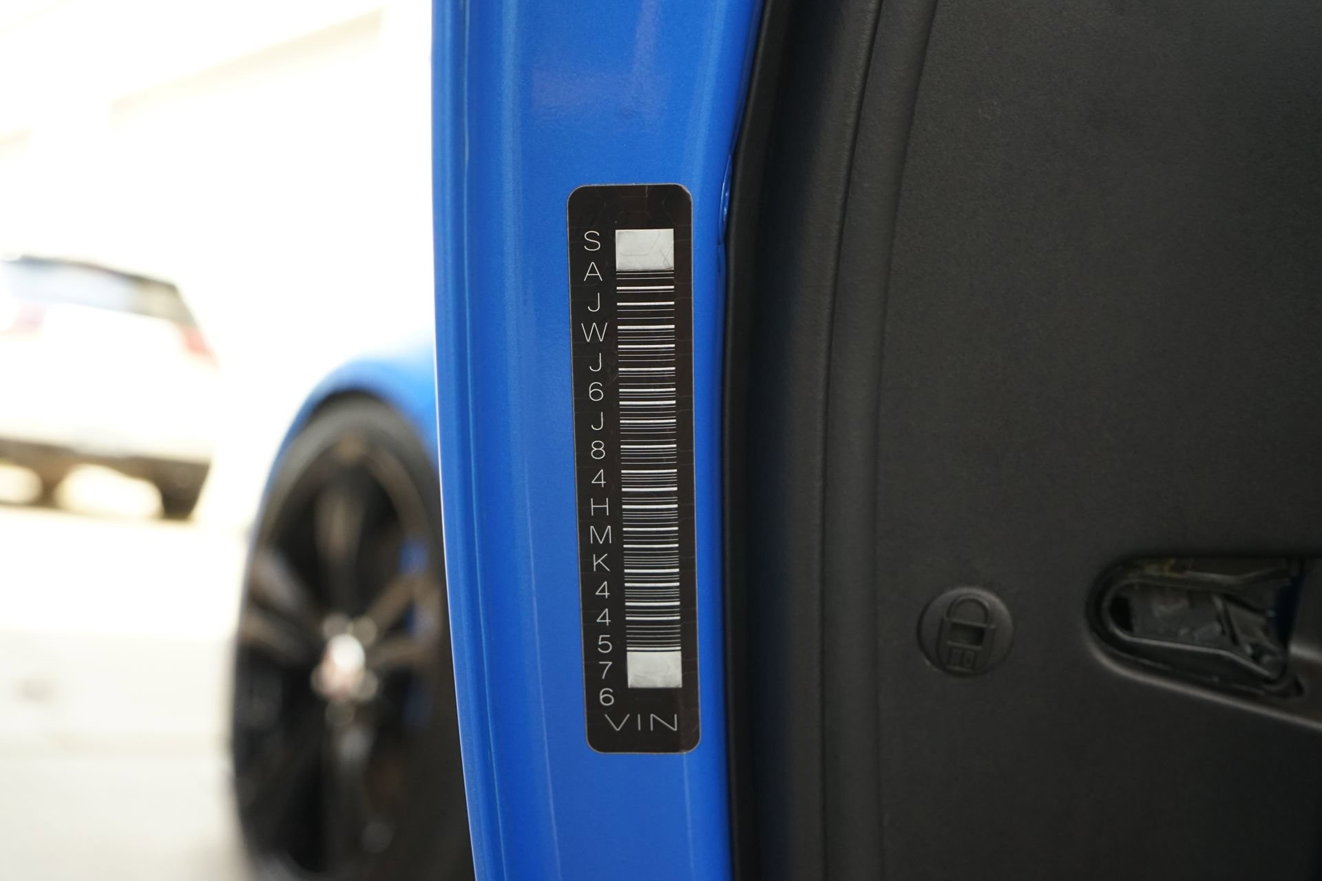 Used 2017 Jaguar F-TYPE SVR image 26