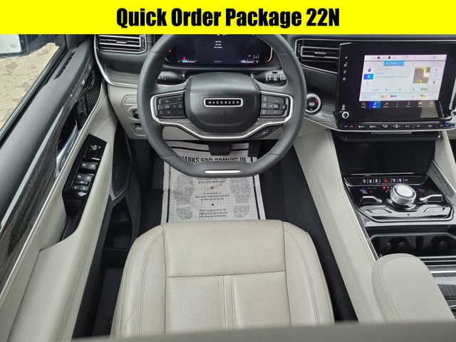 Certified 2022 Jeep Wagoneer Series III w/ Flexible Seating Group AWD/4WD image 9