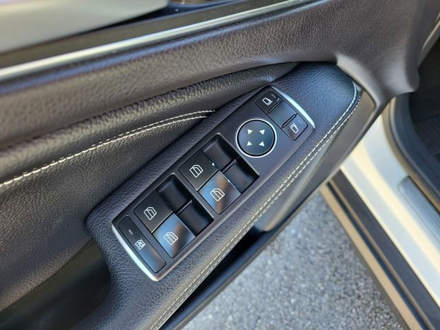 Used 2019 Mercedes-Benz GLA 250 4MATIC image 19