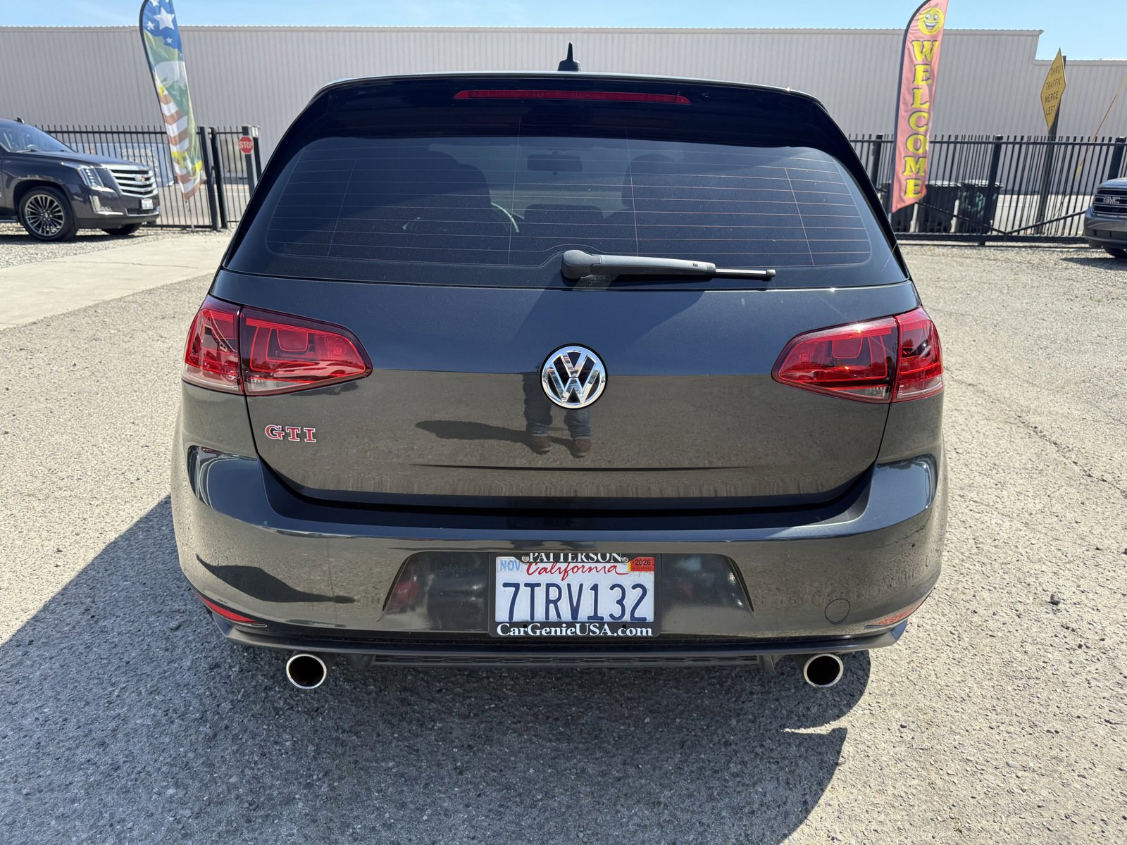 Used 2017 Volkswagen GTI Autobahn FWD image 5