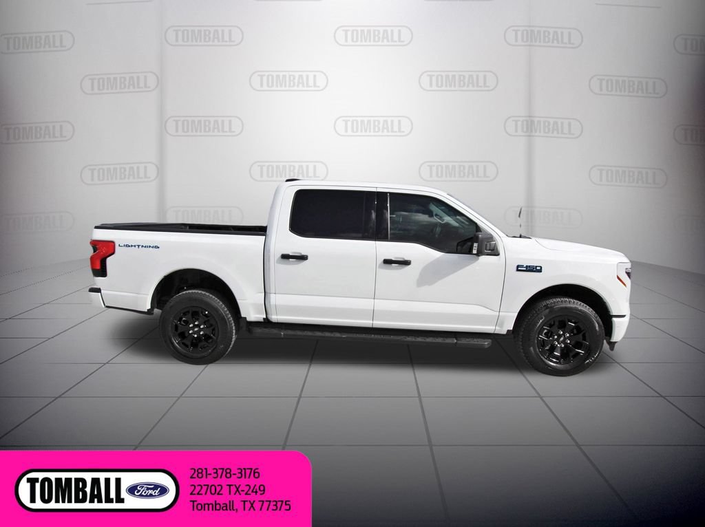 Used 2025 Ford F150 Lightning XLT AWD/4WD image 8