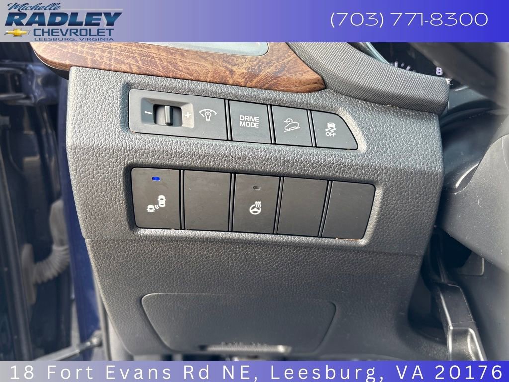 Used 2018 Hyundai Santa Fe Sport image 16