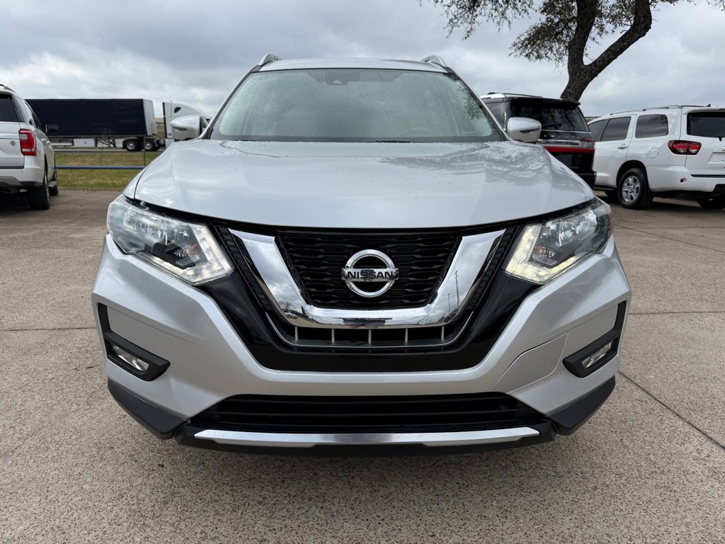 Used 2019 Nissan Rogue SL image 2