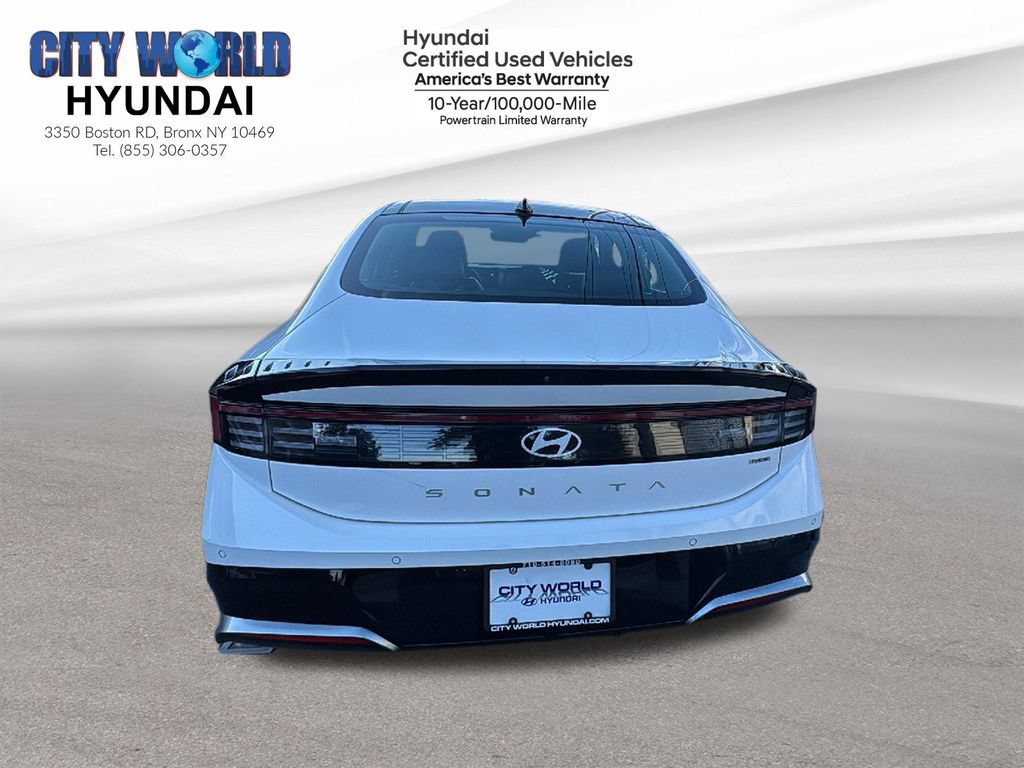 Used 2025 Hyundai Sonata Limited FWD image 4