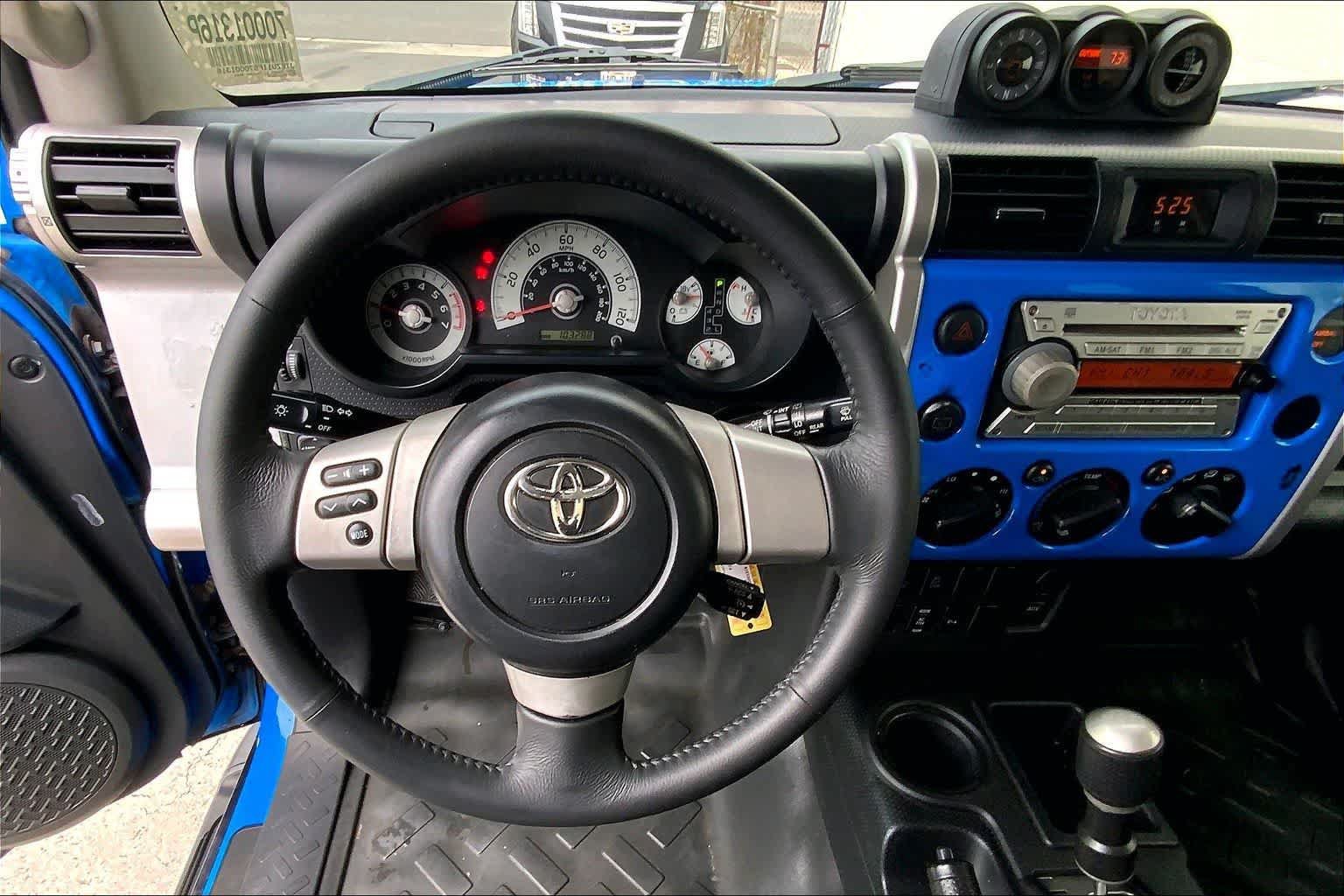 Used 2007 Toyota FJ Cruiser 2WD image 13