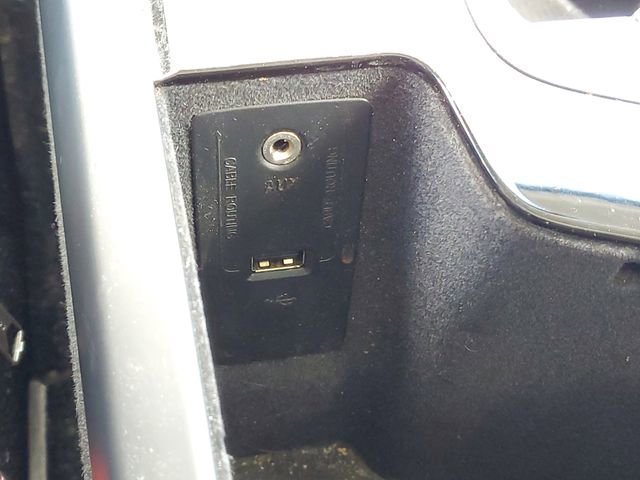 Used 2016 Volvo XC90 T6 Momentum w/ Momentum Plus Package image 28