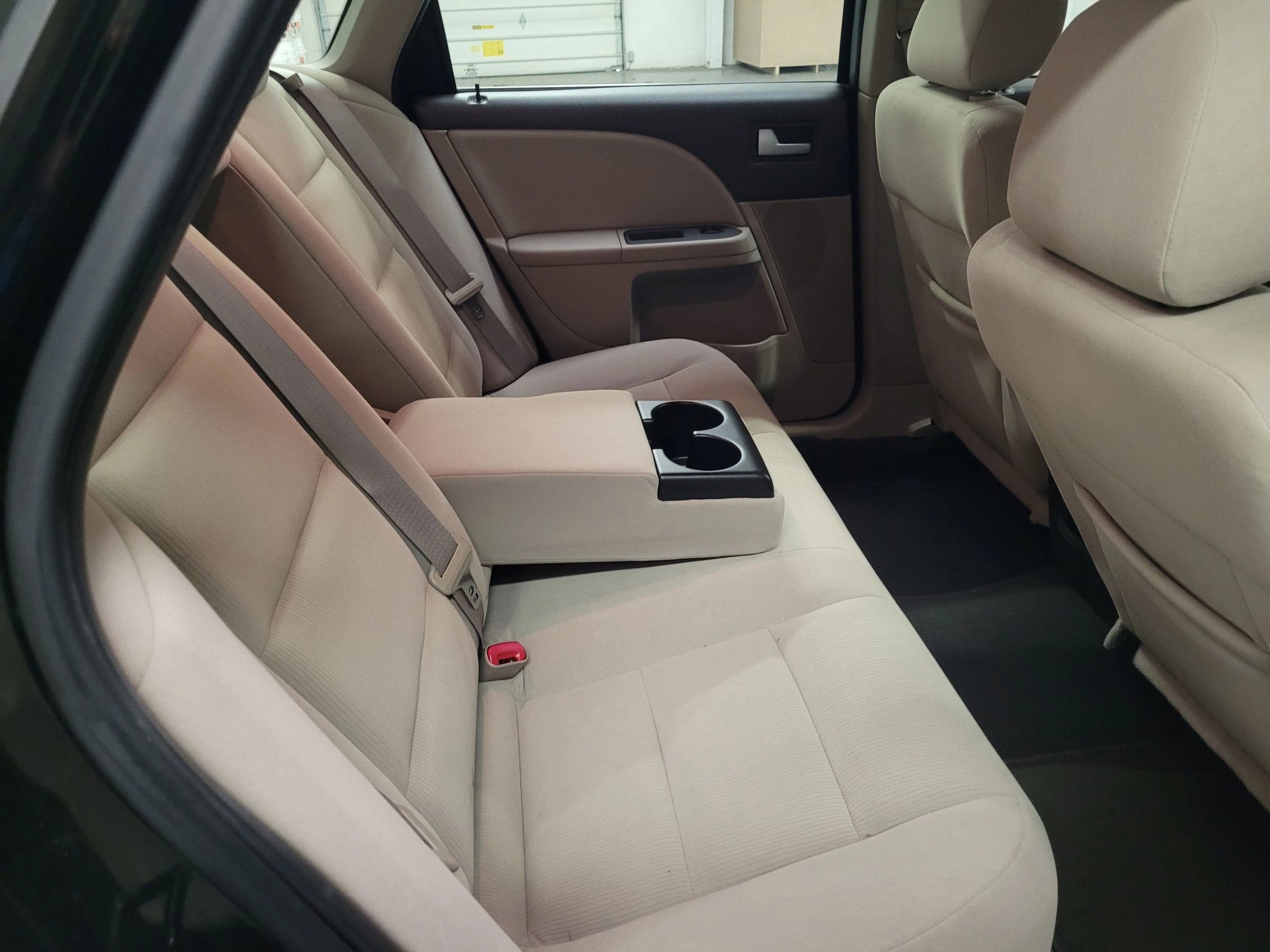 Used 2008 Ford Taurus SEL image 20