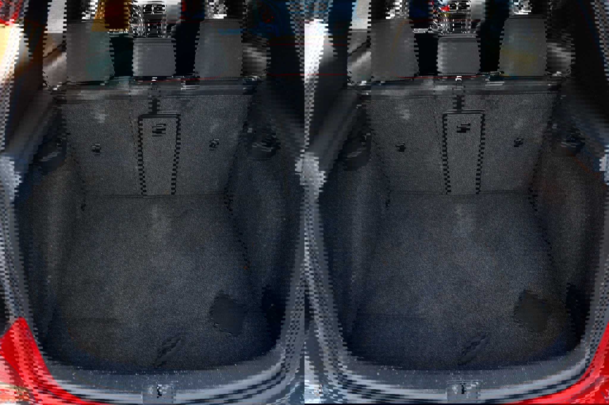 Used 2012 Volkswagen GTI 2-Door image 28