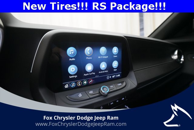 Used 2022 Chevrolet Camaro LT w/ RS Package image 6