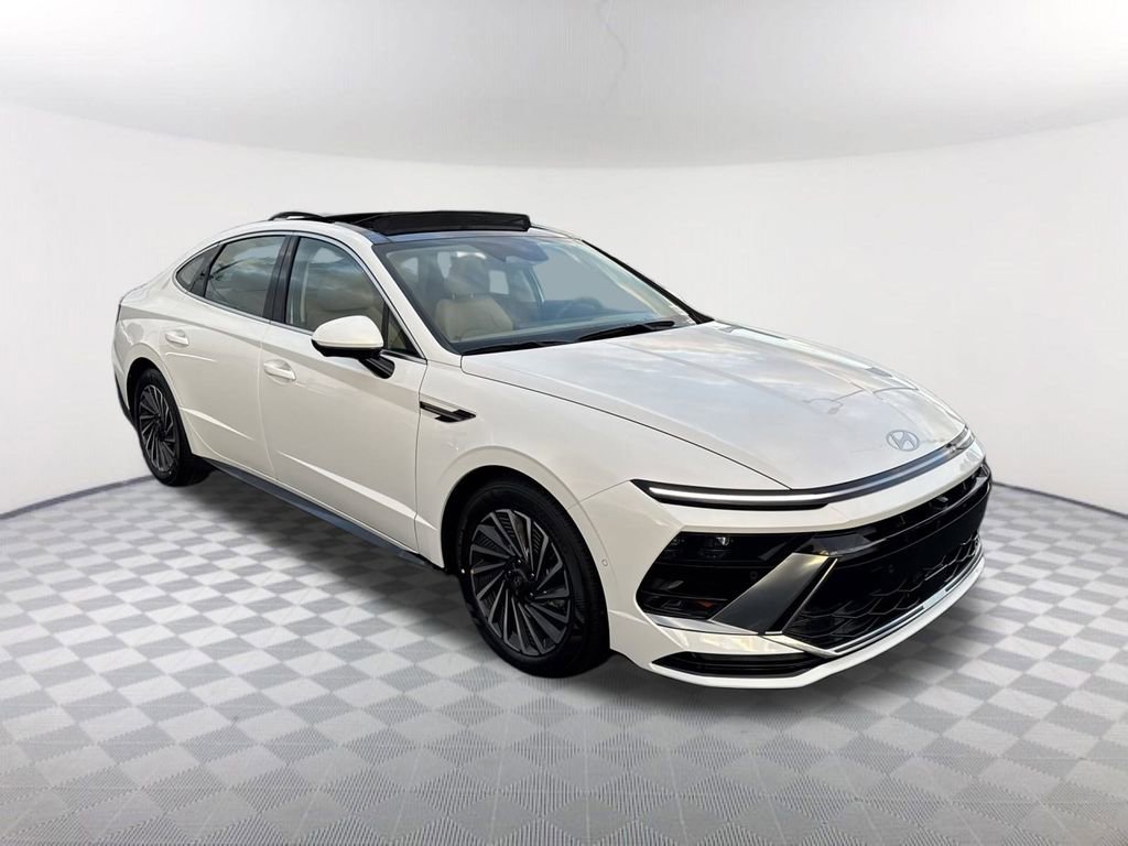 New 2026 Hyundai Sonata Limited FWD image 3