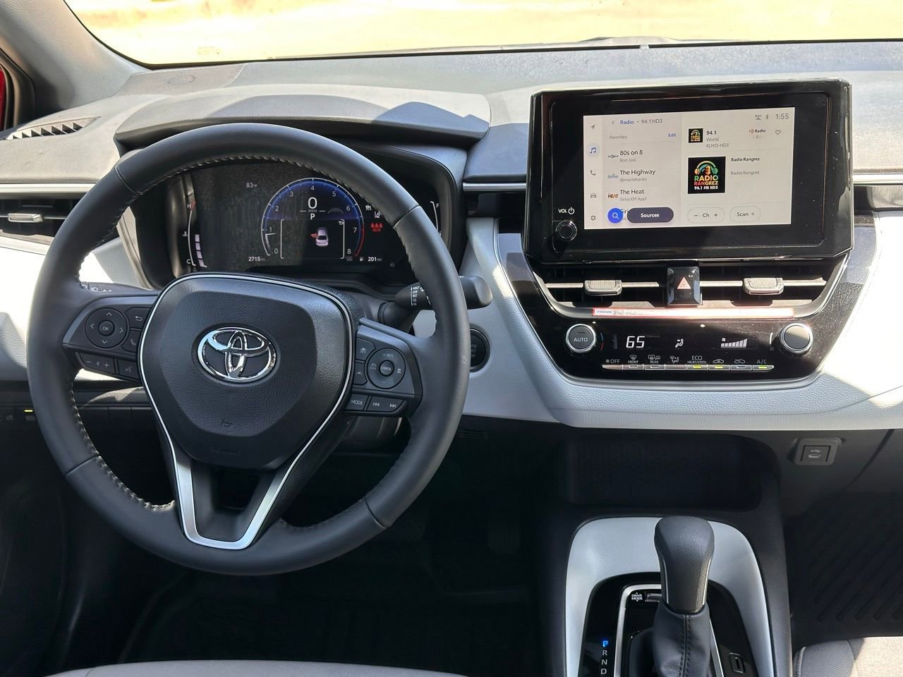 Used 2026 Toyota Corolla SE FWD image 19