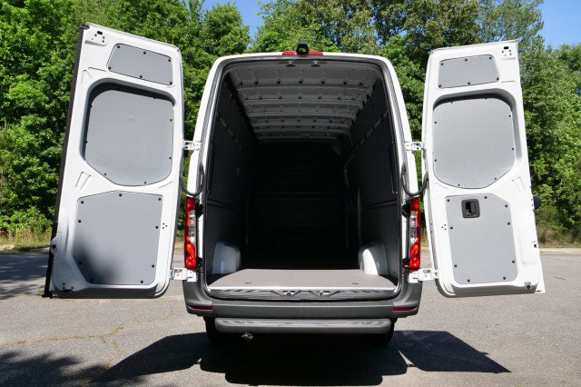 Used 2025 Mercedes-Benz Sprinter 2500 image 20